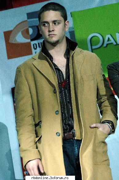 ! - irinuka - Christopher Uckermann